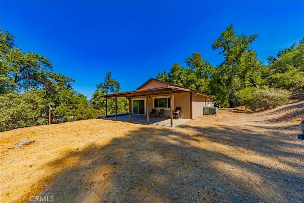 41243 Pamela Place Oakhurst, CA 93644
