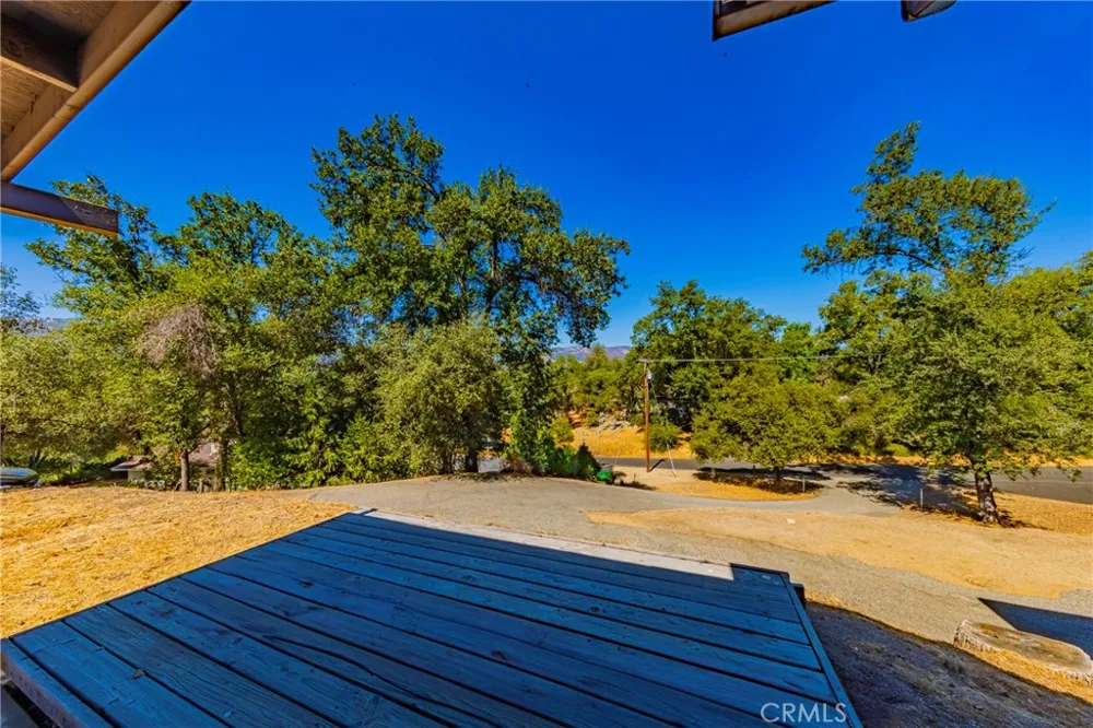 41243 Pamela Place Oakhurst, CA 93644