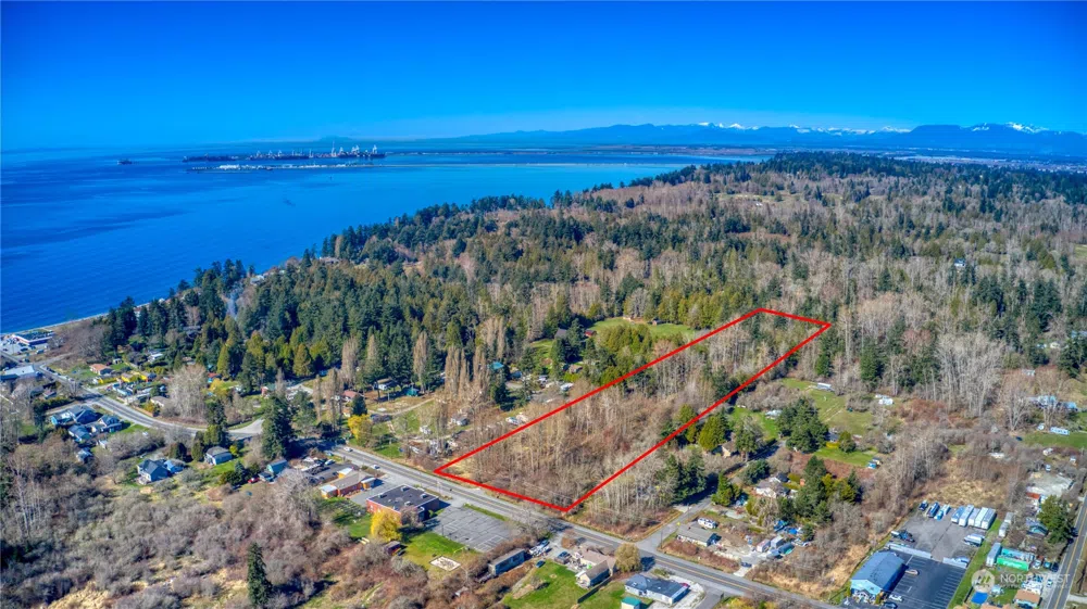 1438 Gulf Road Point Roberts, WA 98281