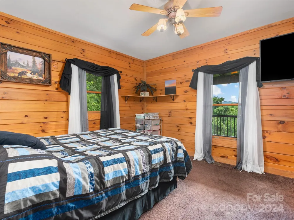 80 Austins Trail Canton, NC 28716