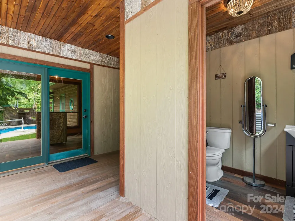 80 Austins Trail Canton, NC 28716