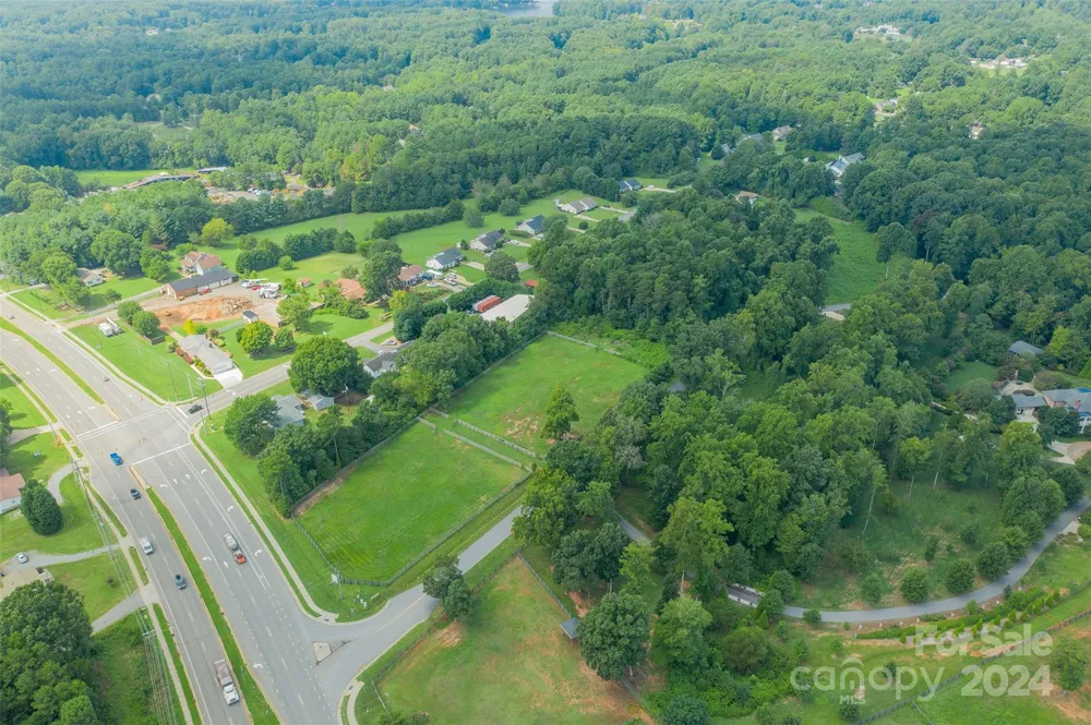 121 Poplar Grove Road #2 Mooresville, NC 28117