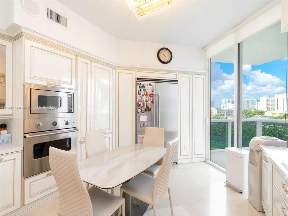 18101 Collins Ave #601 Sunny Isles Beach, FL 33160