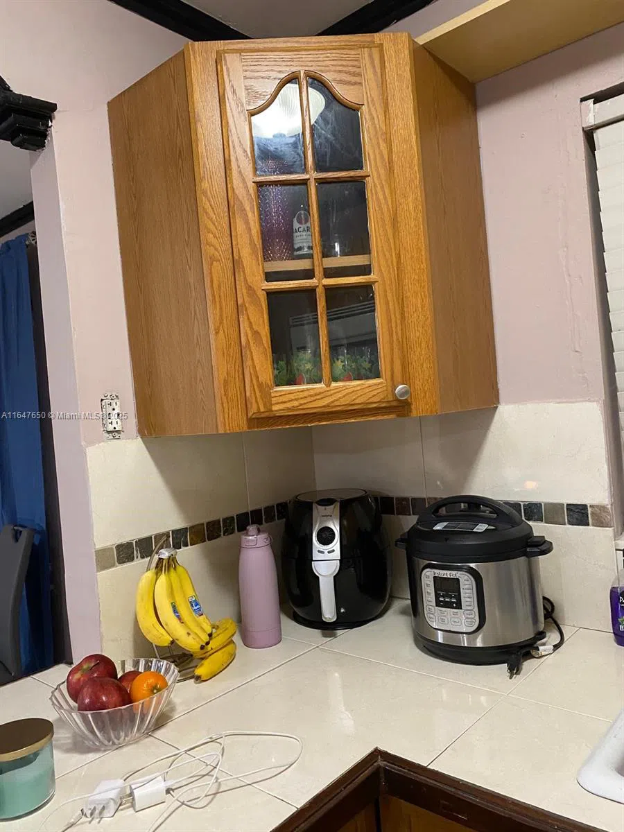 4050 NW 135th St #20-1 Opa-Locka, FL 33054