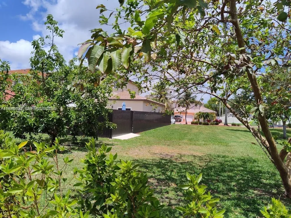 157 SW 65th TERRACE Miami, FL 33193
