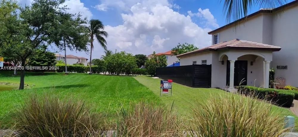 157 SW 65th TERRACE Miami, FL 33193