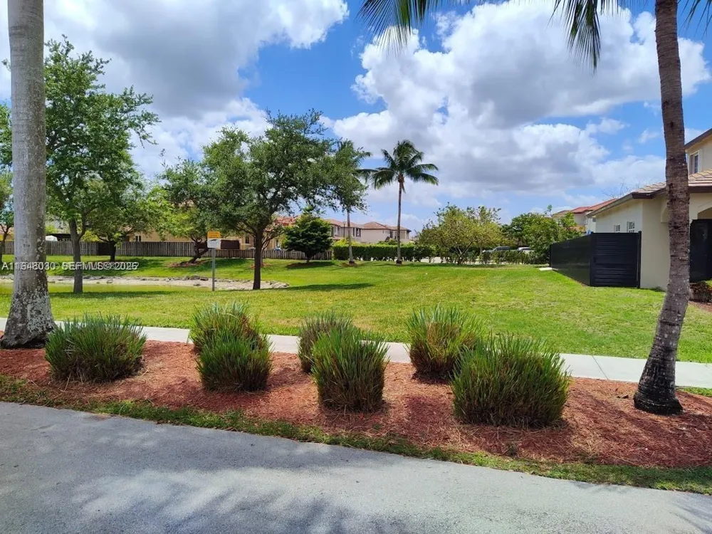 157 SW 65th TERRACE Miami, FL 33193