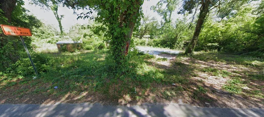 2916 MILTON AVENUE Marianna, FL 32448