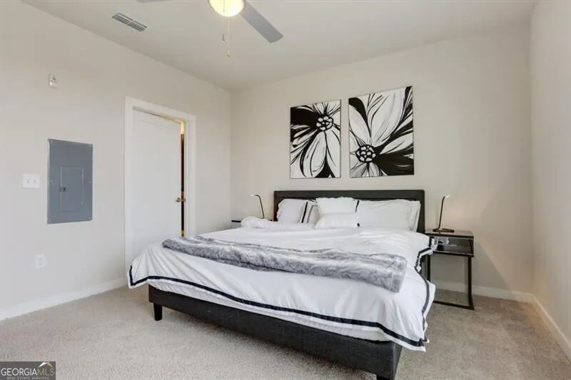 299 North Highland AVE Atlanta, GA 30307