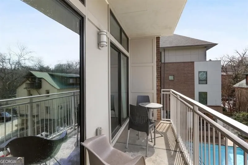 299 North Highland AVE Atlanta, GA 30307