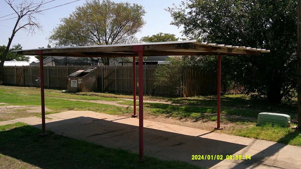 1008 N Ave H Shallowater, TX 79363