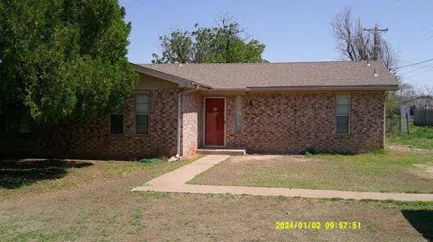 1008 N Ave H