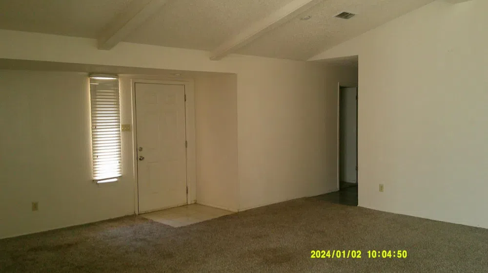 1008 N Ave H Shallowater, TX 79363
