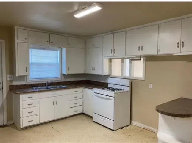 509 Ave L Shallowater, TX 79363