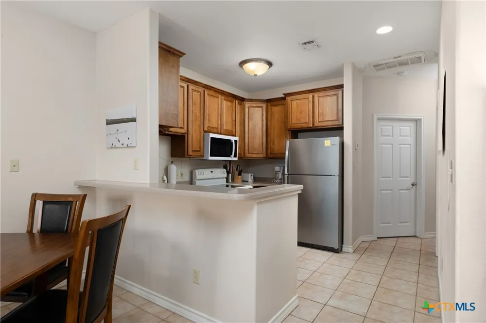 1555 Gulf Drive #3 Port Mansfield, TX 78598