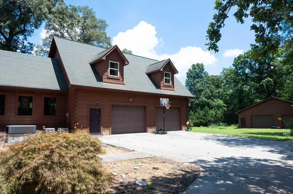 3901 SE Spring Place Road SE Cleveland, TN 37323