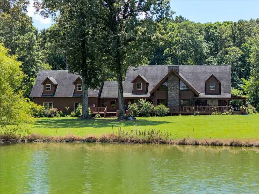 3901 SE Spring Place Road SE Cleveland, TN 37323