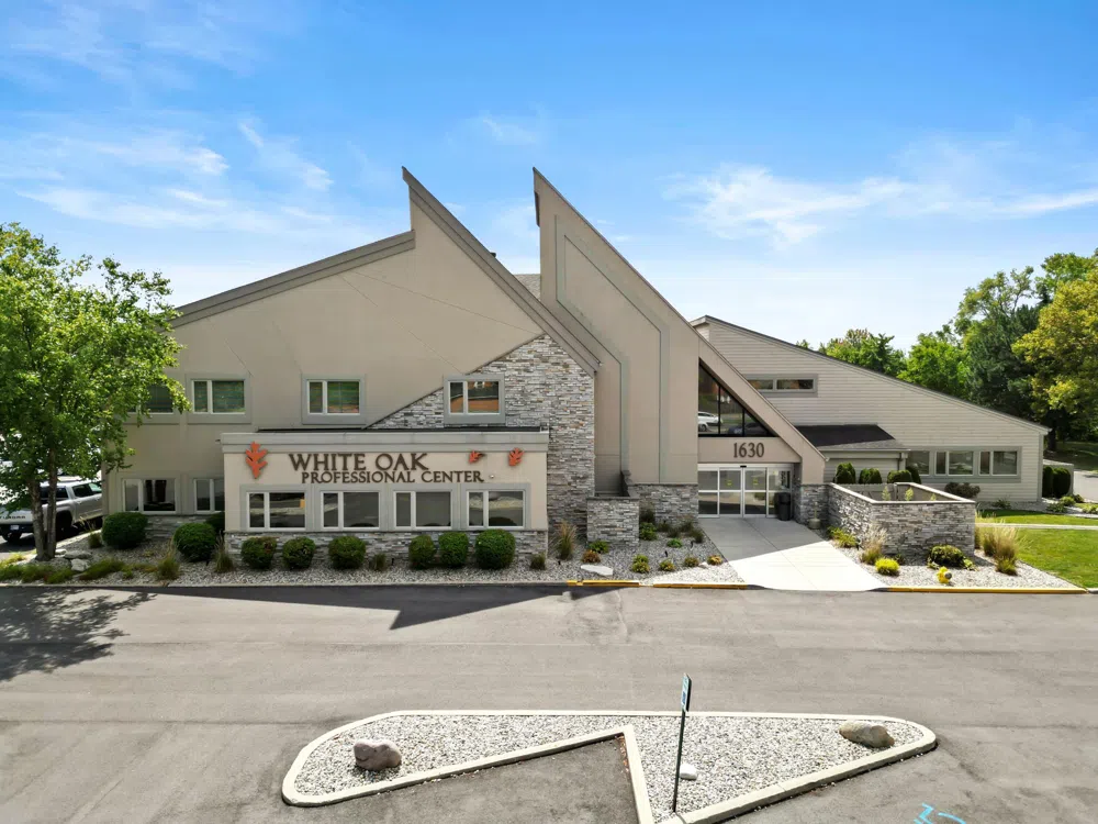 1630 45th Street Munster, IN 46321