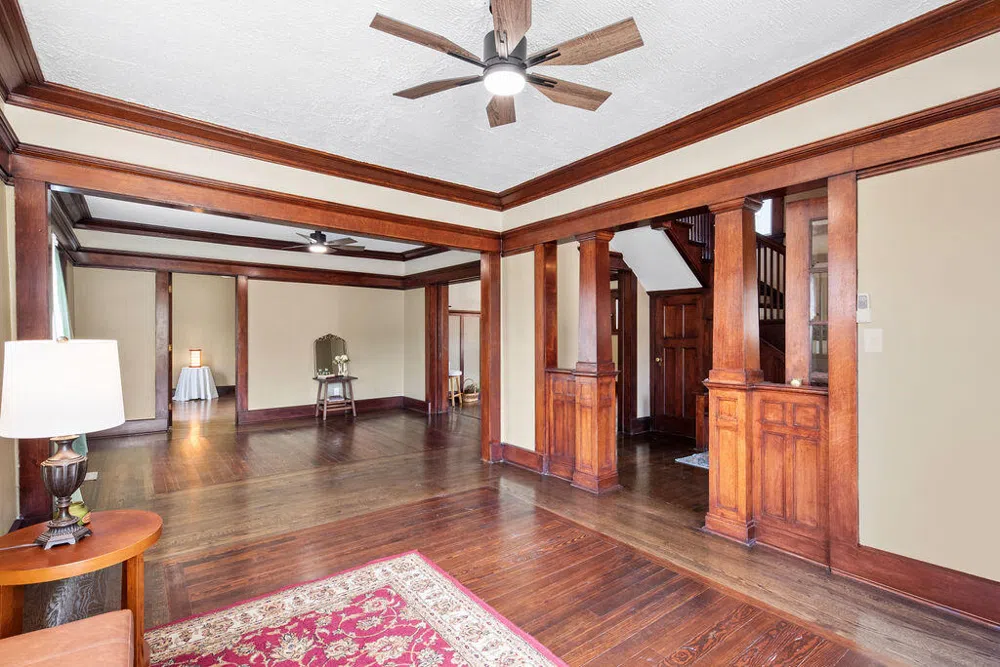 107 Lincolnway La Porte, IN 46350