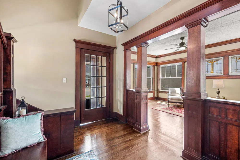 107 Lincolnway La Porte, IN 46350