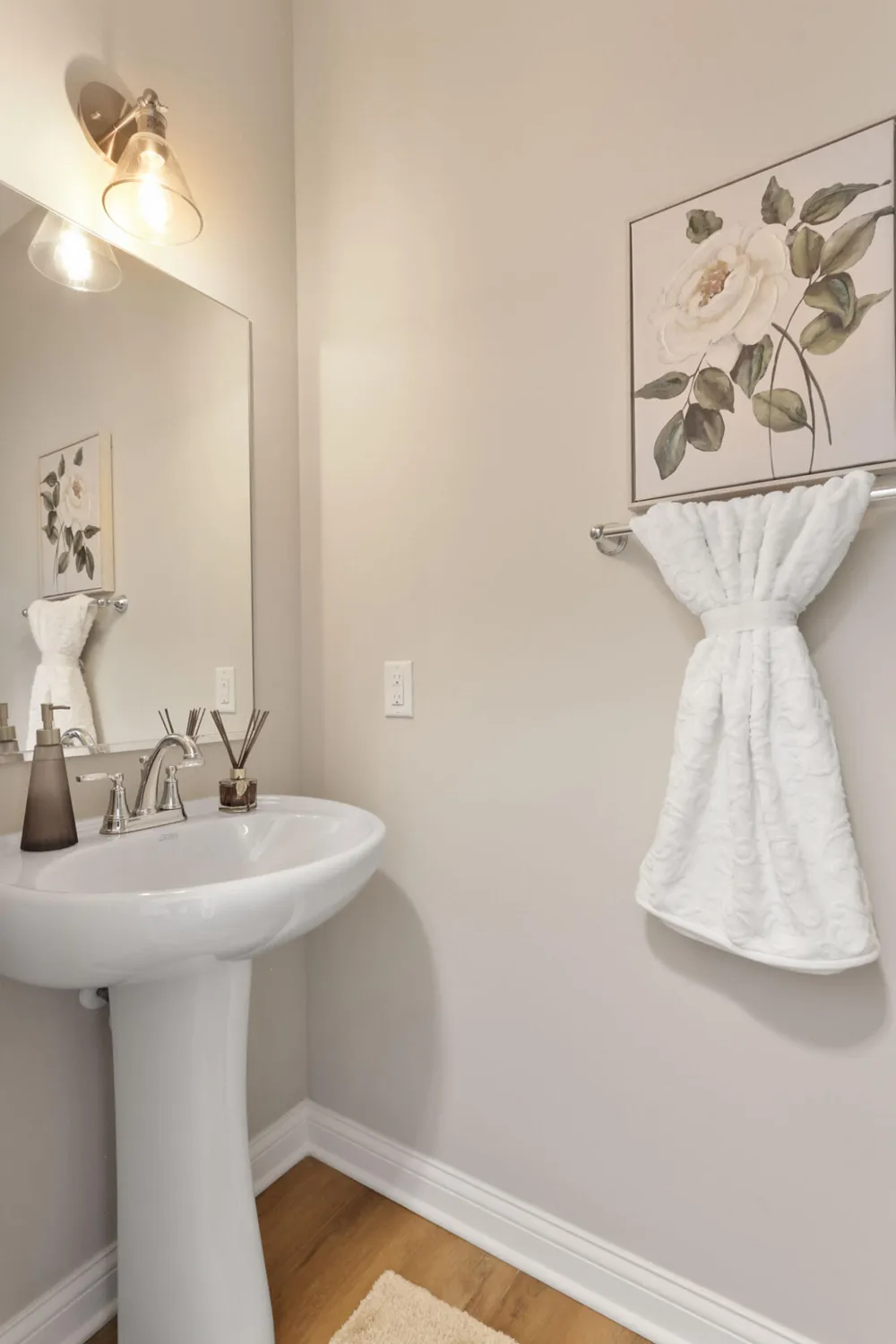 930 Penny Court Hobart, IN 46342
