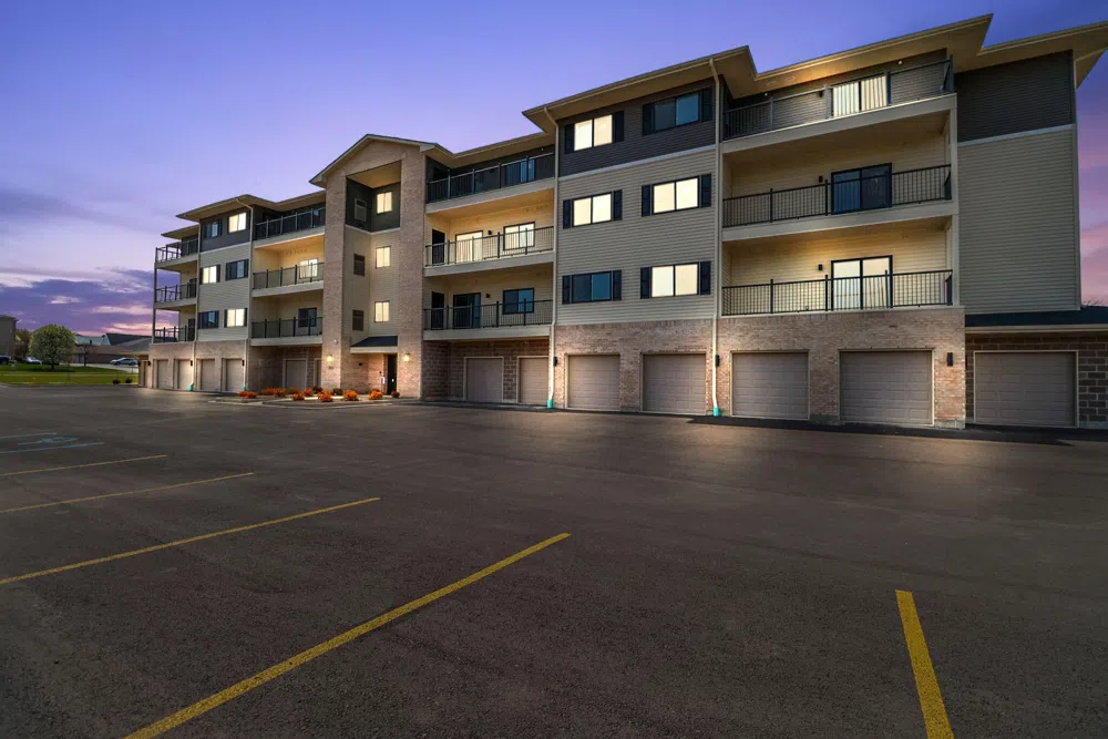2034 W 75th Place #42 Merrillville, IN 46410
