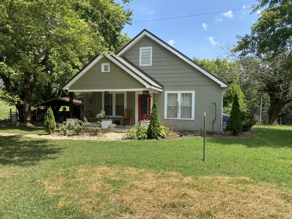 691 Hodges Bridge Rd Doyle, TN 38559