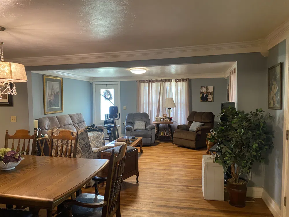 691 Hodges Bridge Rd Doyle, TN 38559