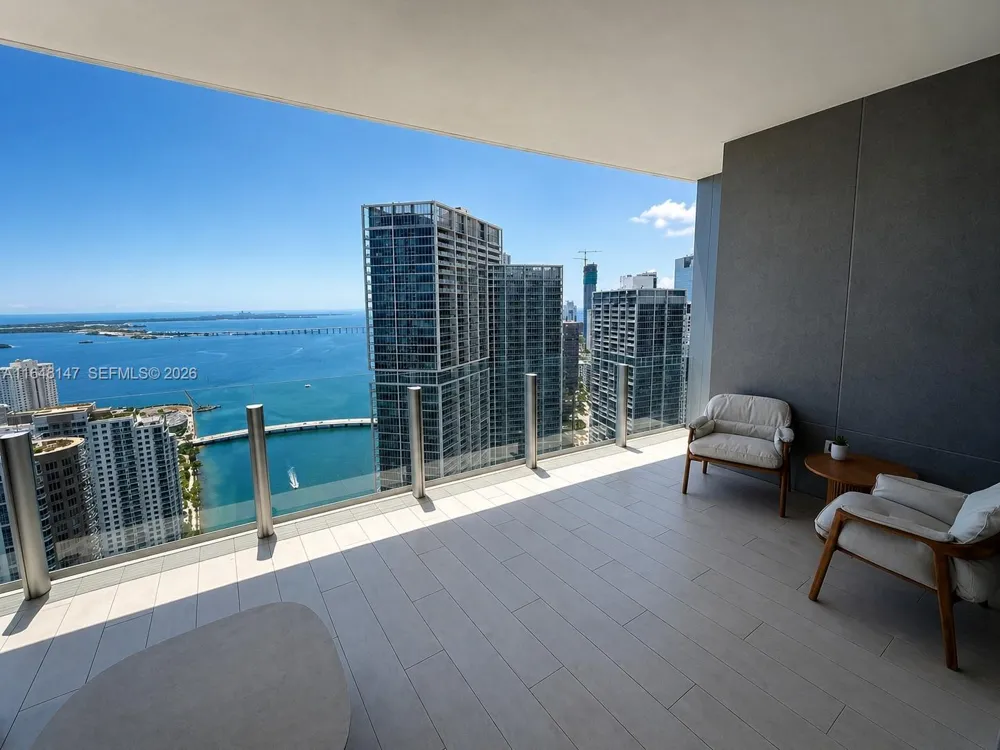 300 Biscayne Blvd Way #4604 Miami, FL 33131