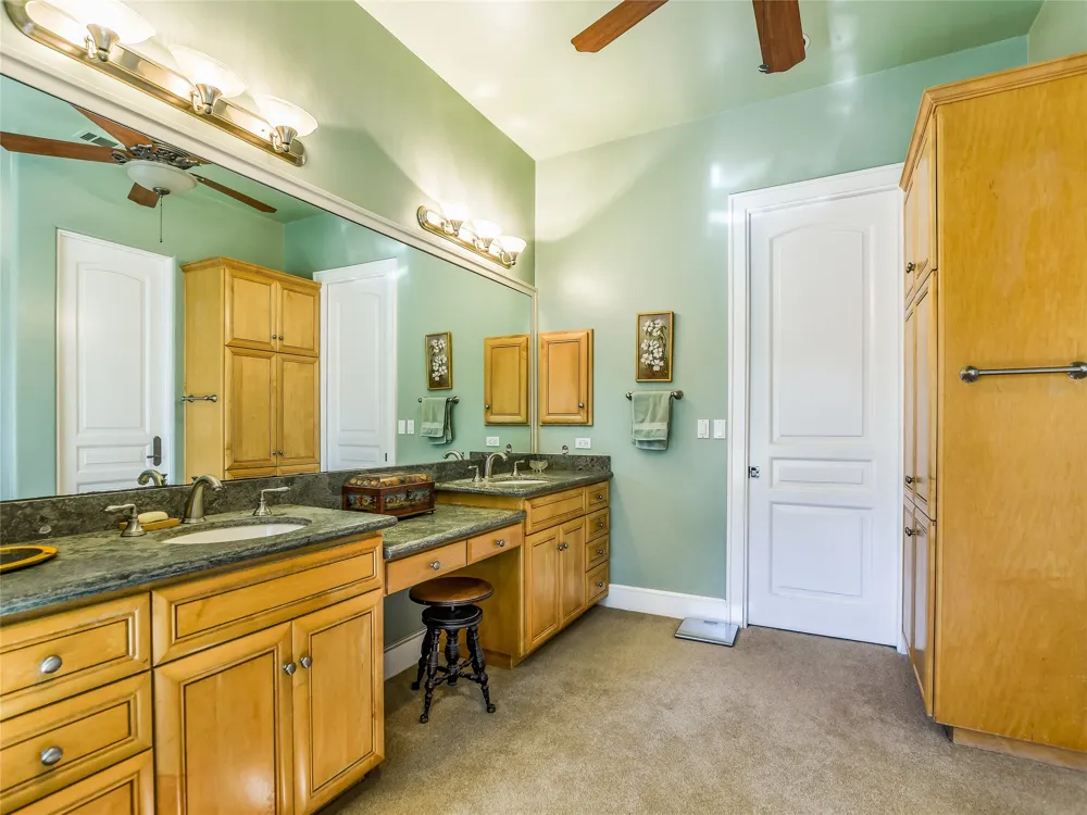 25909 Hamilton Pool Road Round Mountain, TX 78663