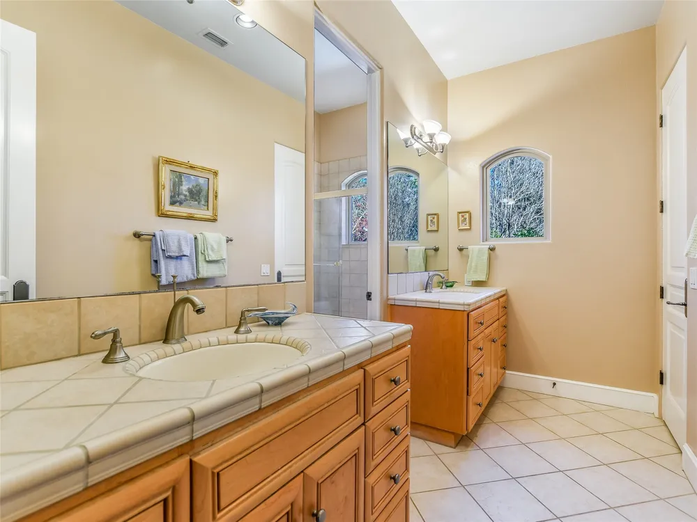 25909 Hamilton Pool Road Round Mountain, TX 78663