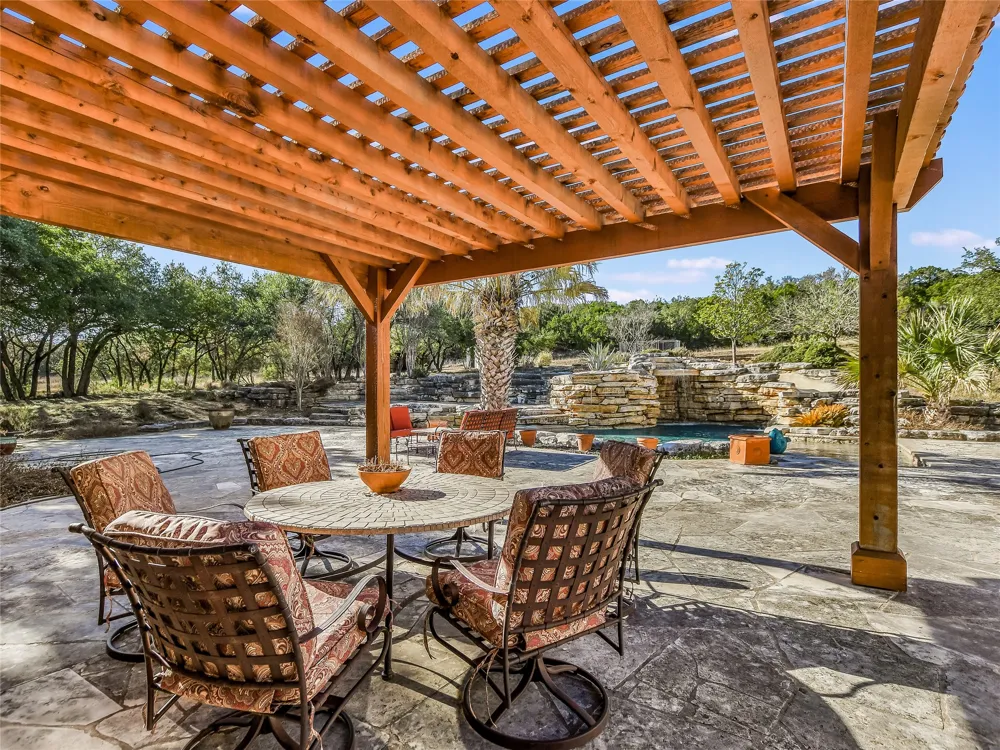 25909 Hamilton Pool Road Round Mountain, TX 78663