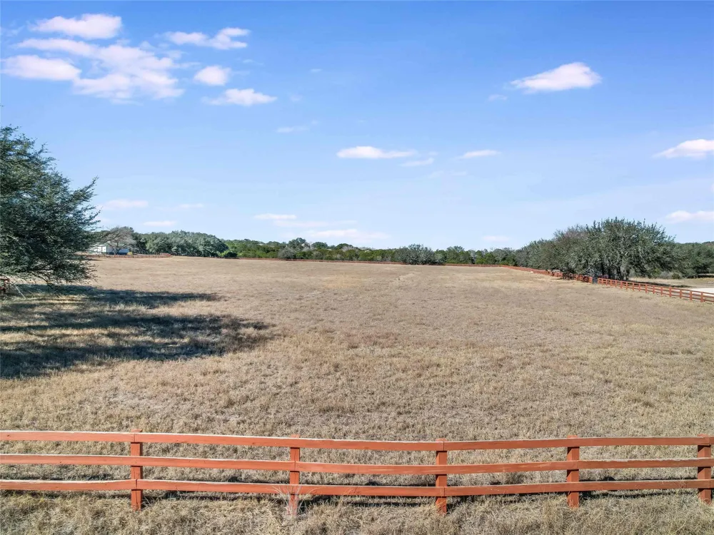 25909 Hamilton Pool Road Round Mountain, TX 78663