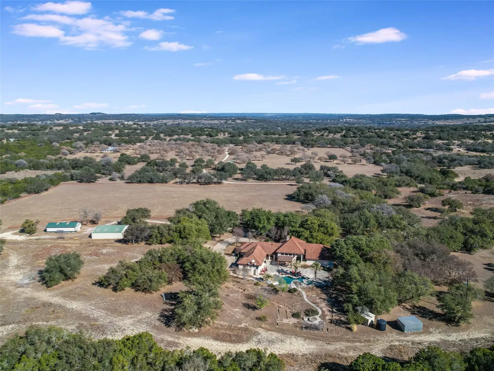 25909 Hamilton Pool Road Round Mountain, TX 78663
