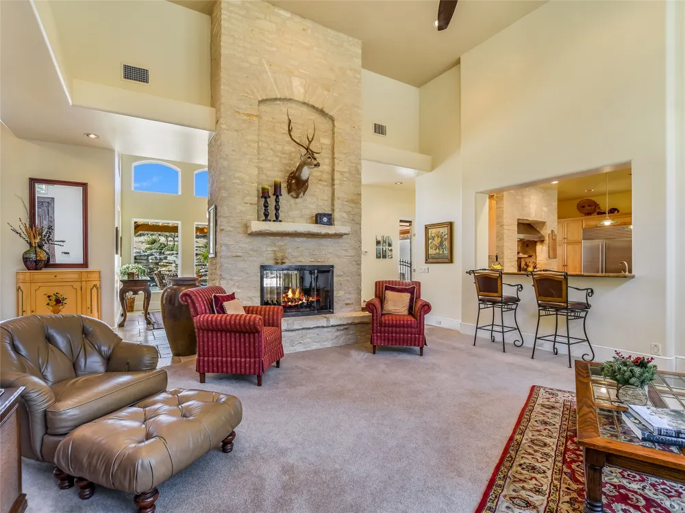 25909 Hamilton Pool Road Round Mountain, TX 78663