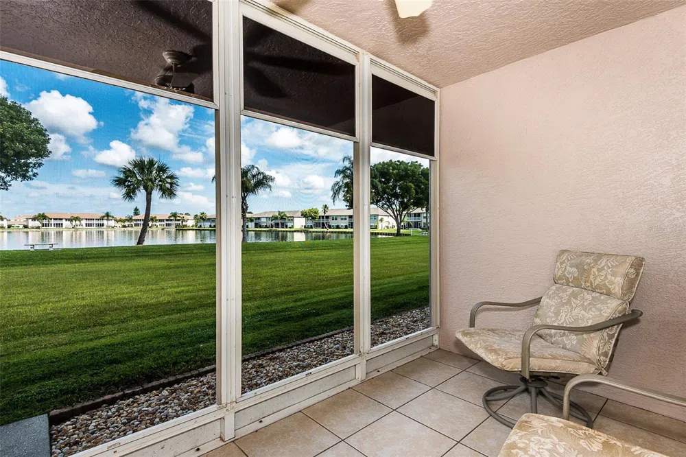 11644 EGRET CIRCLE #1303 Lake Suzy, FL 34269