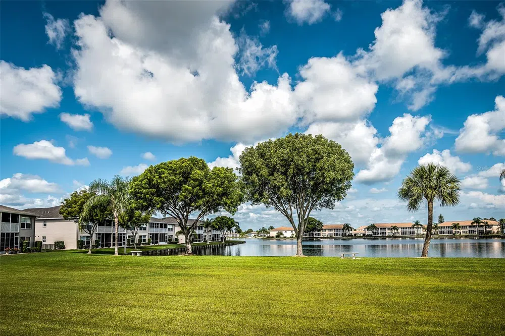 11644 EGRET CIRCLE #1303 Lake Suzy, FL 34269