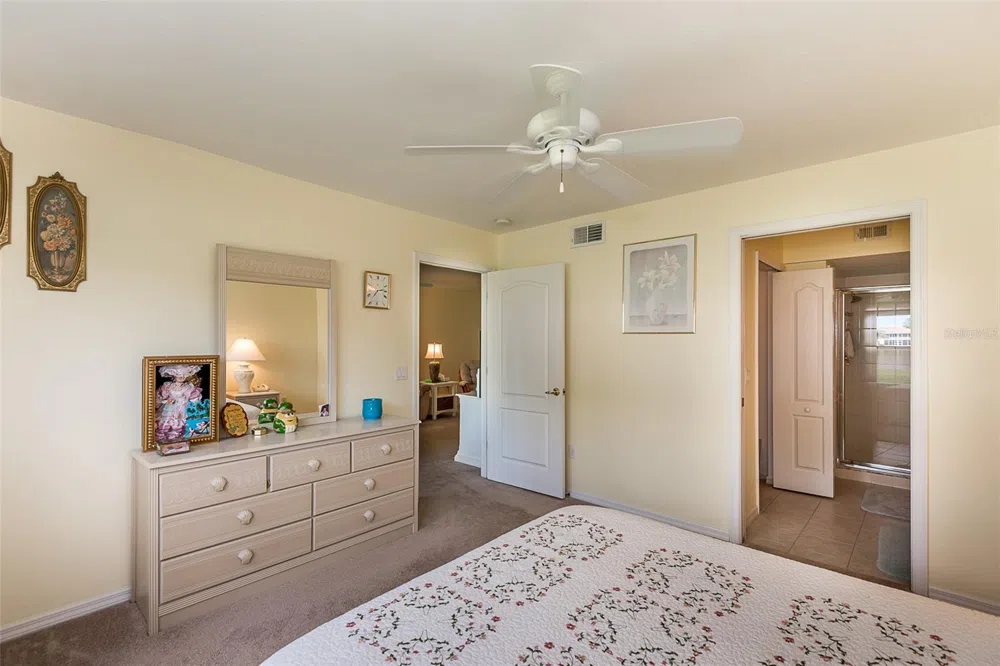 11644 EGRET CIRCLE #1303 Lake Suzy, FL 34269