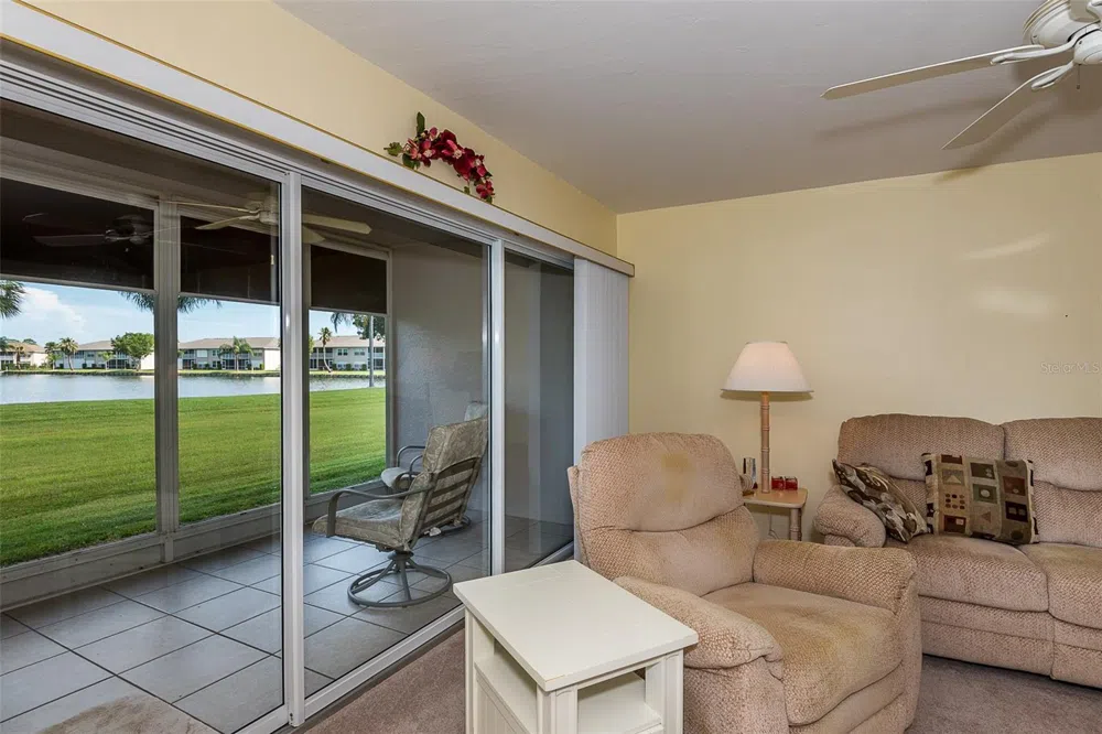 11644 EGRET CIRCLE #1303 Lake Suzy, FL 34269