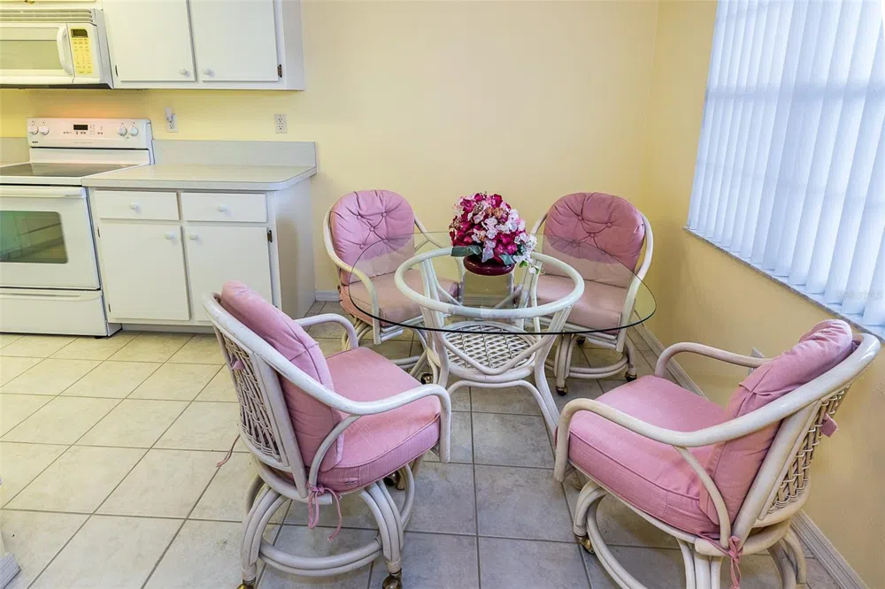 11644 EGRET CIRCLE #1303 Lake Suzy, FL 34269