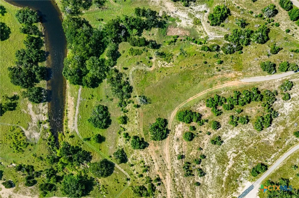 613 Cattle Creek Road Johnson City, TX 78636
