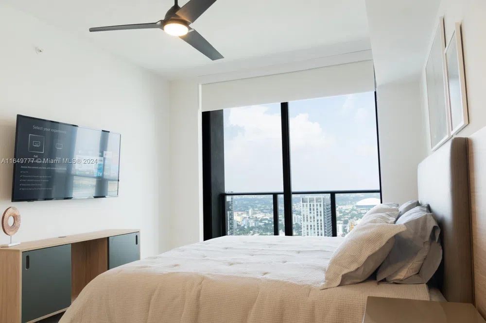 601 NE 1 Ave #4704 Miami, FL 33132