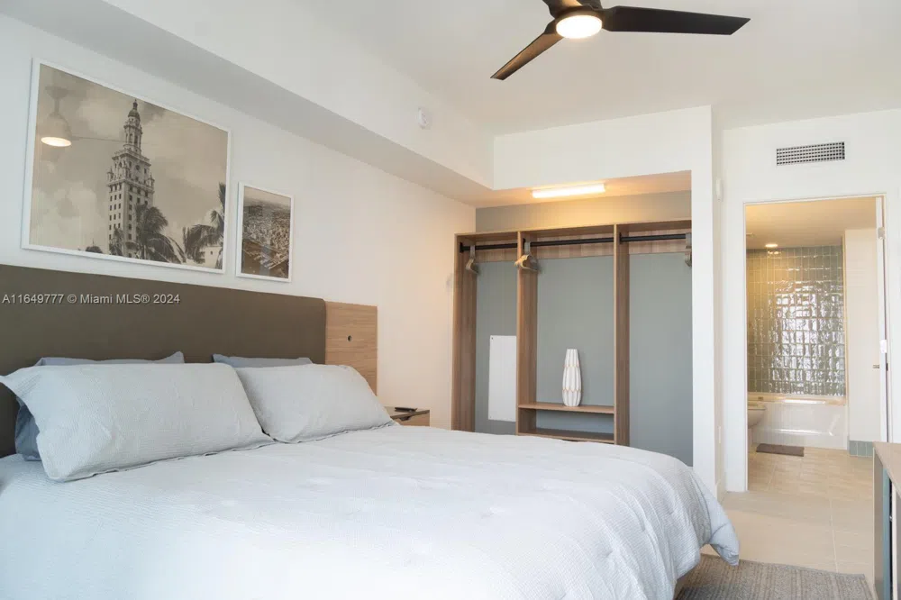 601 NE 1 Ave #4704 Miami, FL 33132