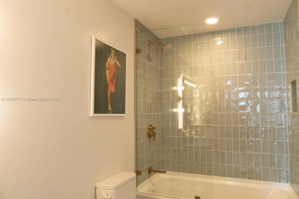 601 NE 1 Ave #4704 Miami, FL 33132