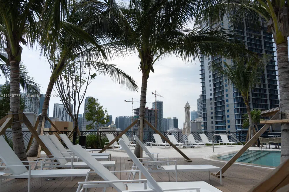601 NE 1 Ave #4704 Miami, FL 33132