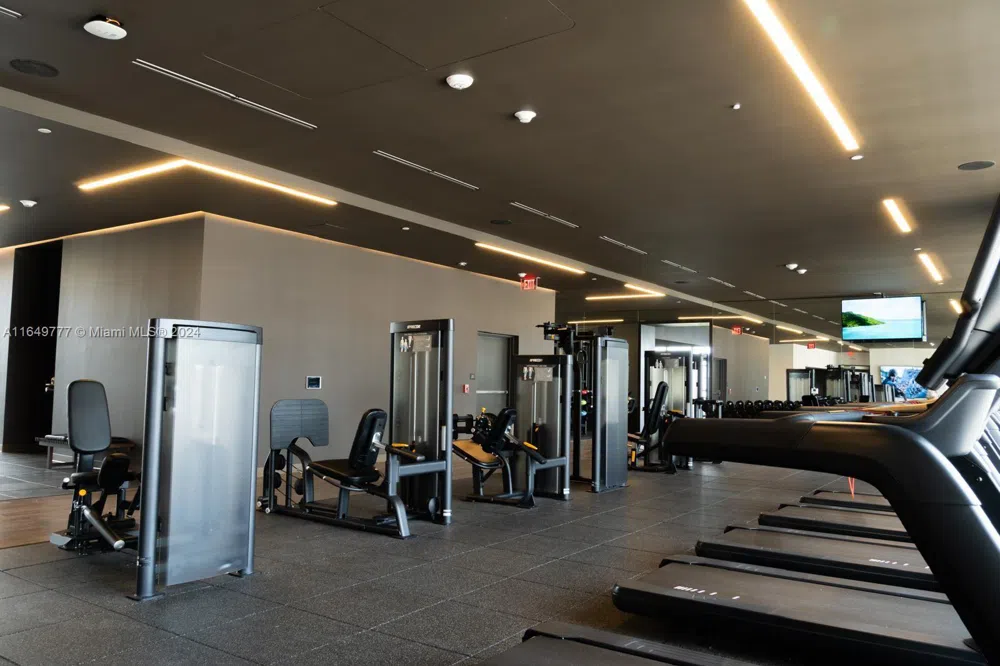 601 NE 1 Ave #4704 Miami, FL 33132