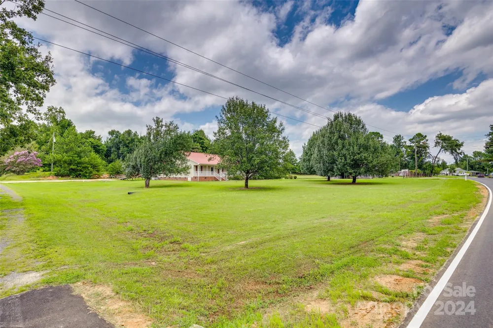 2283 Dam Road Fort Mill, SC 29708