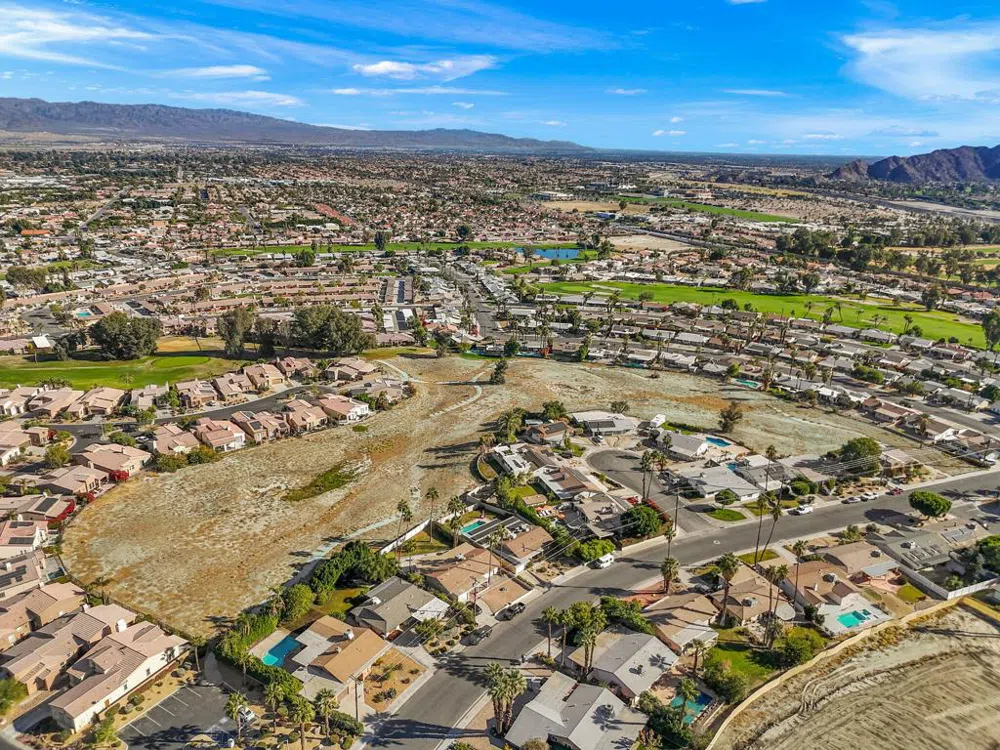 76718 Kentucky Avenue Palm Desert, CA 92211