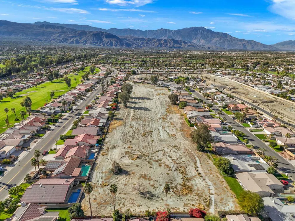 76718 Kentucky Avenue Palm Desert, CA 92211
