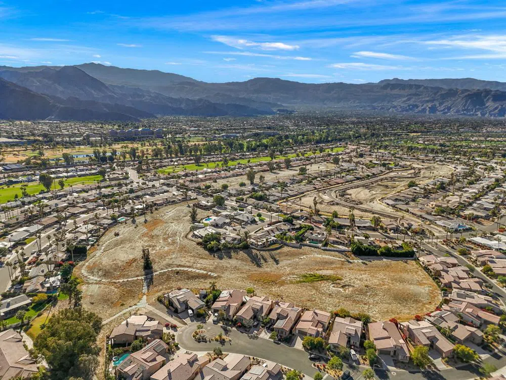 76718 Kentucky Avenue Palm Desert, CA 92211